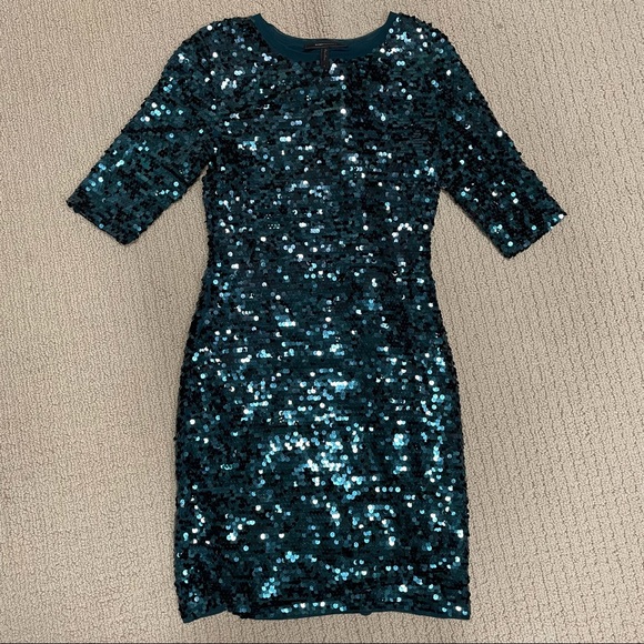 BCBGMAXAZRIA green sequin midi dress - Picture 2 of 3